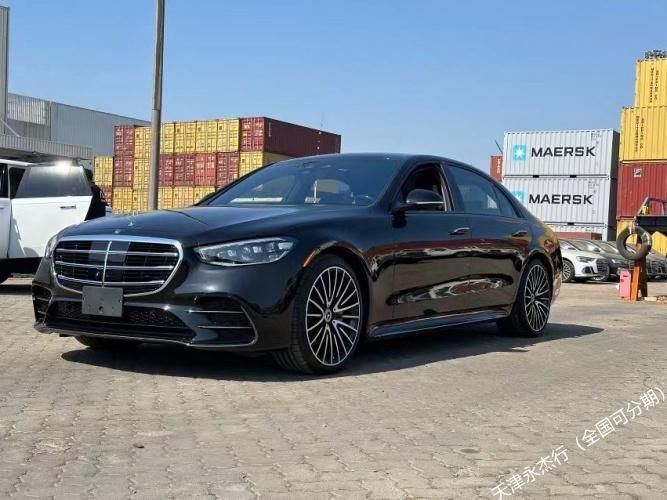 23款加版奔驰s58040tv8四驱长轴最新报价及配置简介