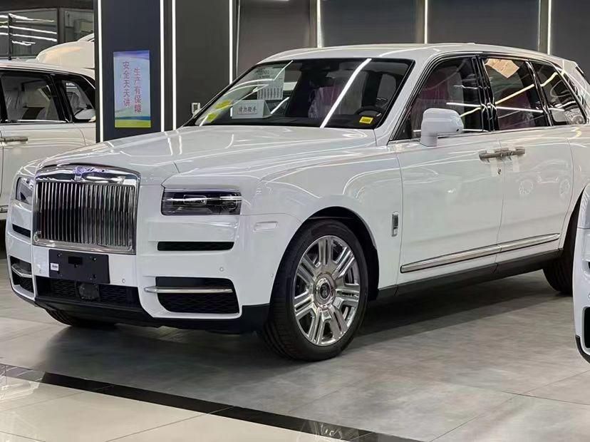 24款劳斯莱斯库里南四座67t港口最新报价638万