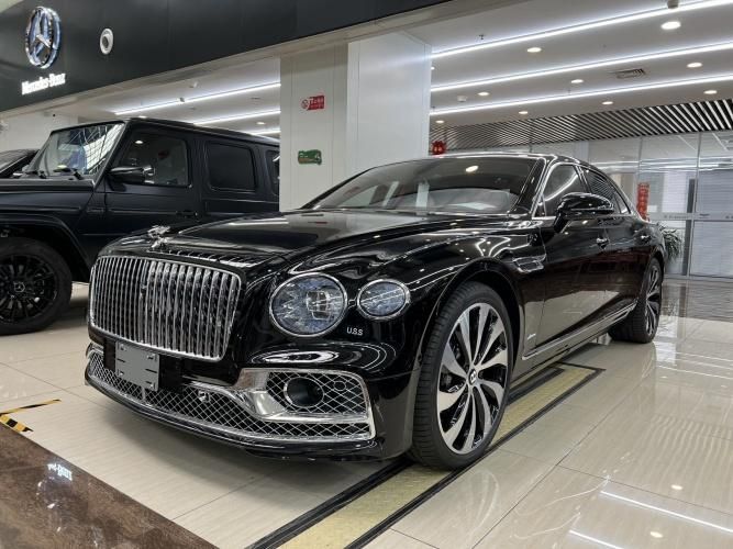 23款宾利飞驰40v8雅度版飞翼发光立标全轮转向系统报价340万