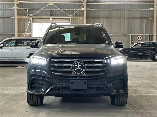 24款美规版奔驰gls450天津港现车价格98万起