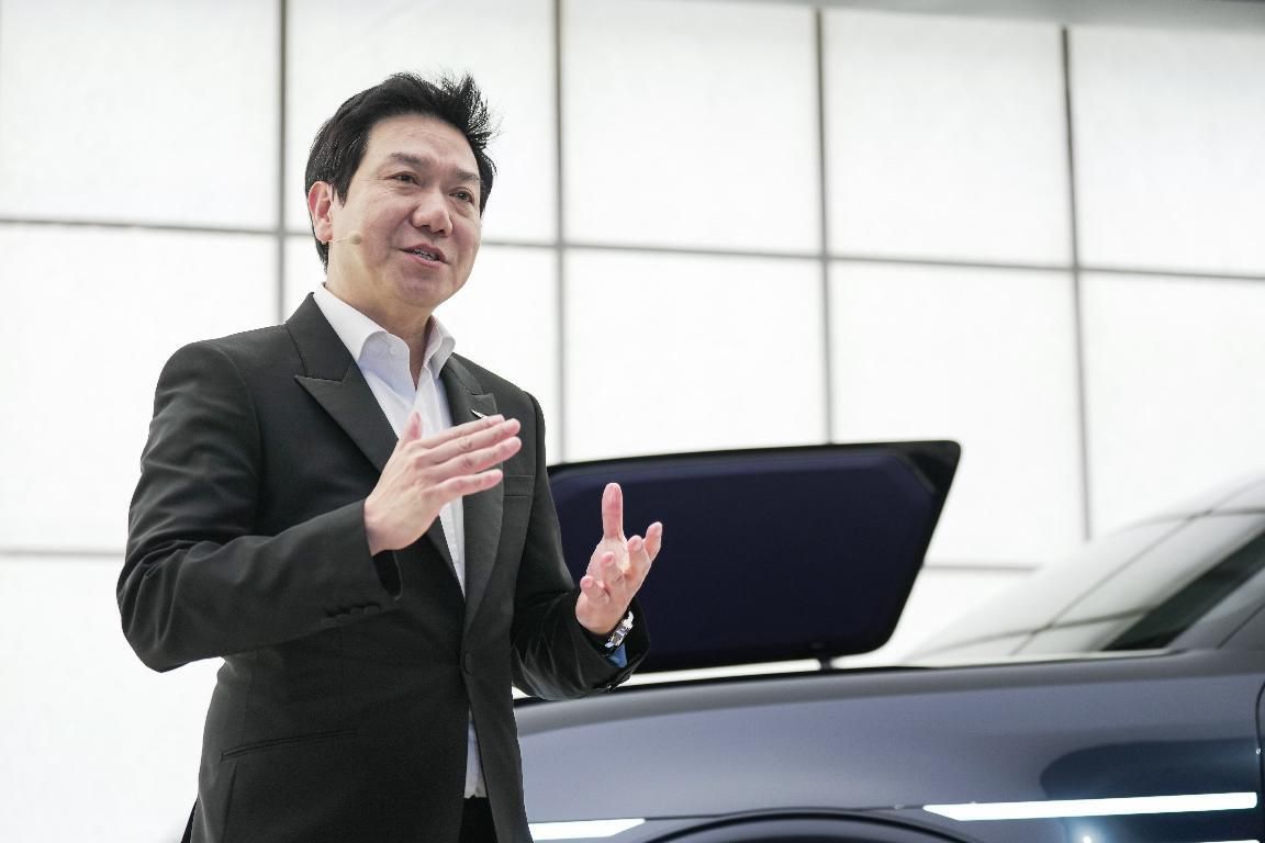 与捷尼赛思高层面对面，分享概念车的设计理念