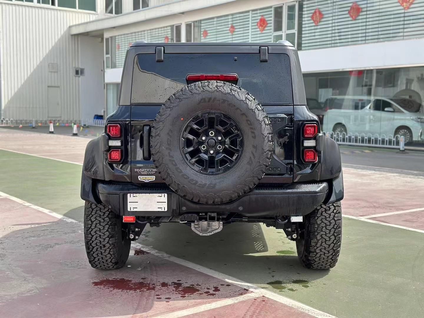 24款加版烈马猛禽版30t蓝黑满配天津现车报价120万