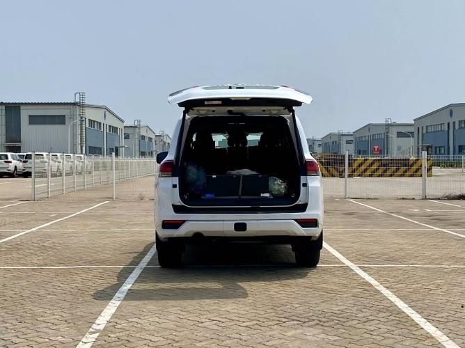 丰田LC300 3.5TT丰田酷路泽3500 VXR最新价格配置简介