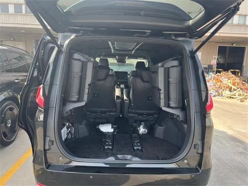 24款雷尔法LM350h七座平行进口本月购车优惠8万起