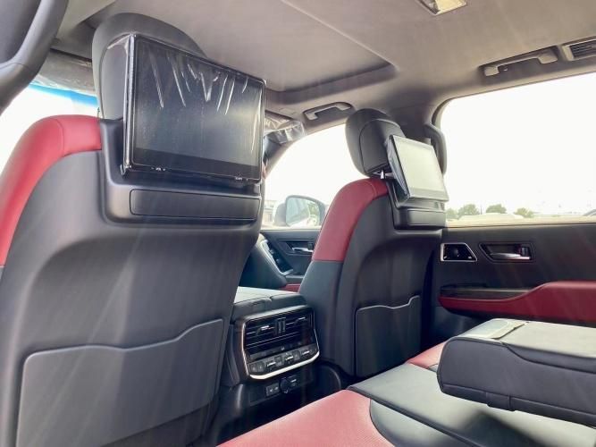 丰田LC300 3.5TT丰田酷路泽3500 VXR最新价格配置简介