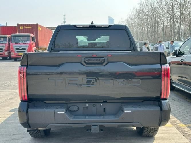 24款丰田皮卡坦途 3.5T 混动 最新报价及图片