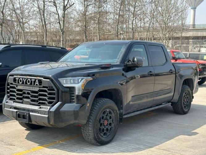 24款丰田皮卡坦途 3.5T 混动 最新报价及图片