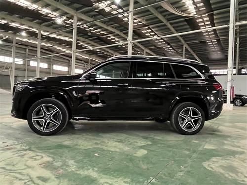 24款欧规奔驰GLS350d首批进店最新配置报价详情
