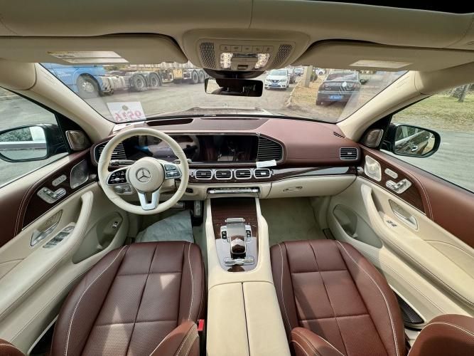 23款奔驰迈巴赫GLS600港口价格直降30万现车热卖