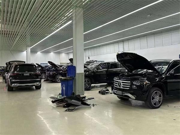 奔驰GLS450 1比1改装迈巴赫GLS600/巴博斯  天津改装厂