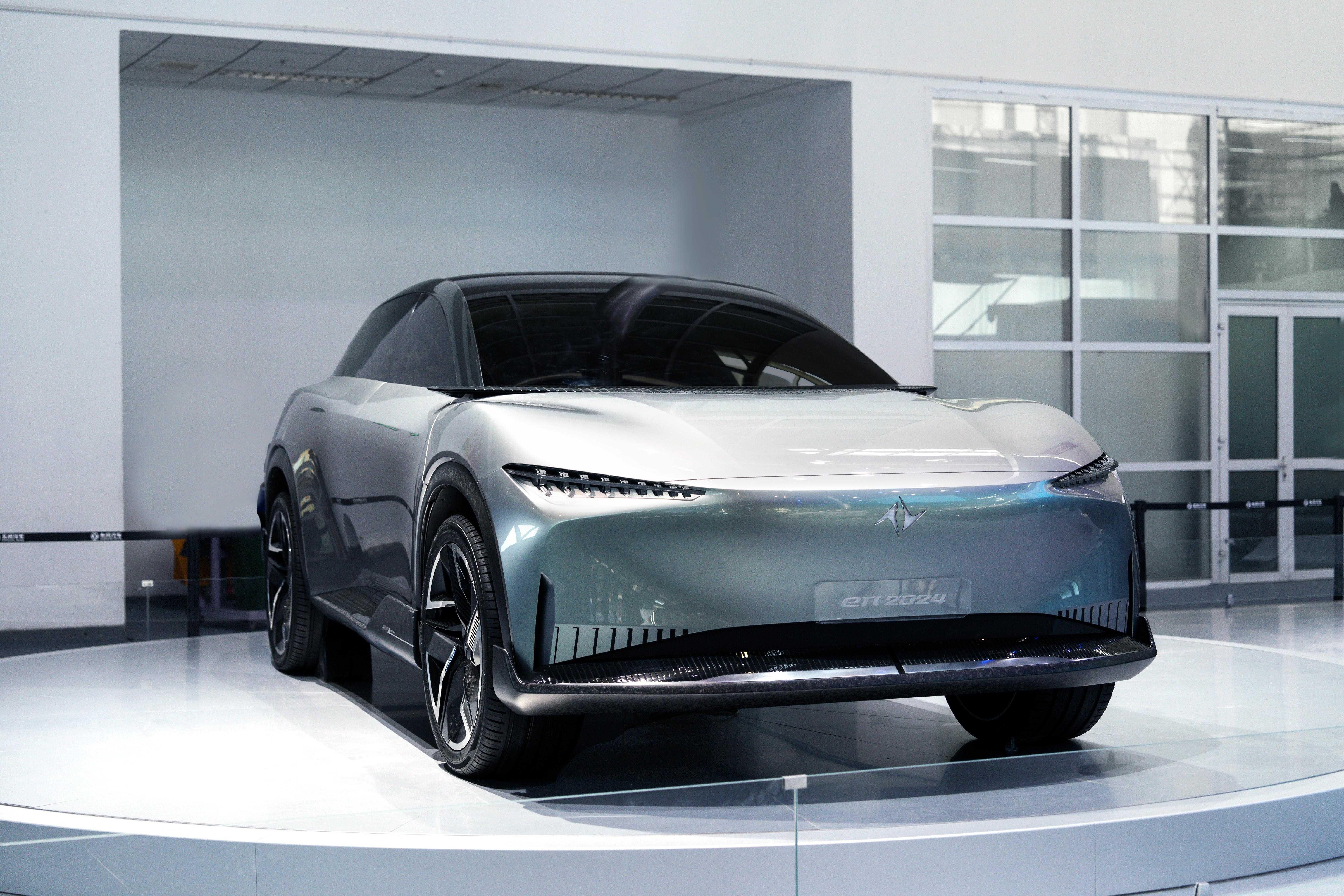 家庭智能大型SUV eπ008预售五小时订单破万