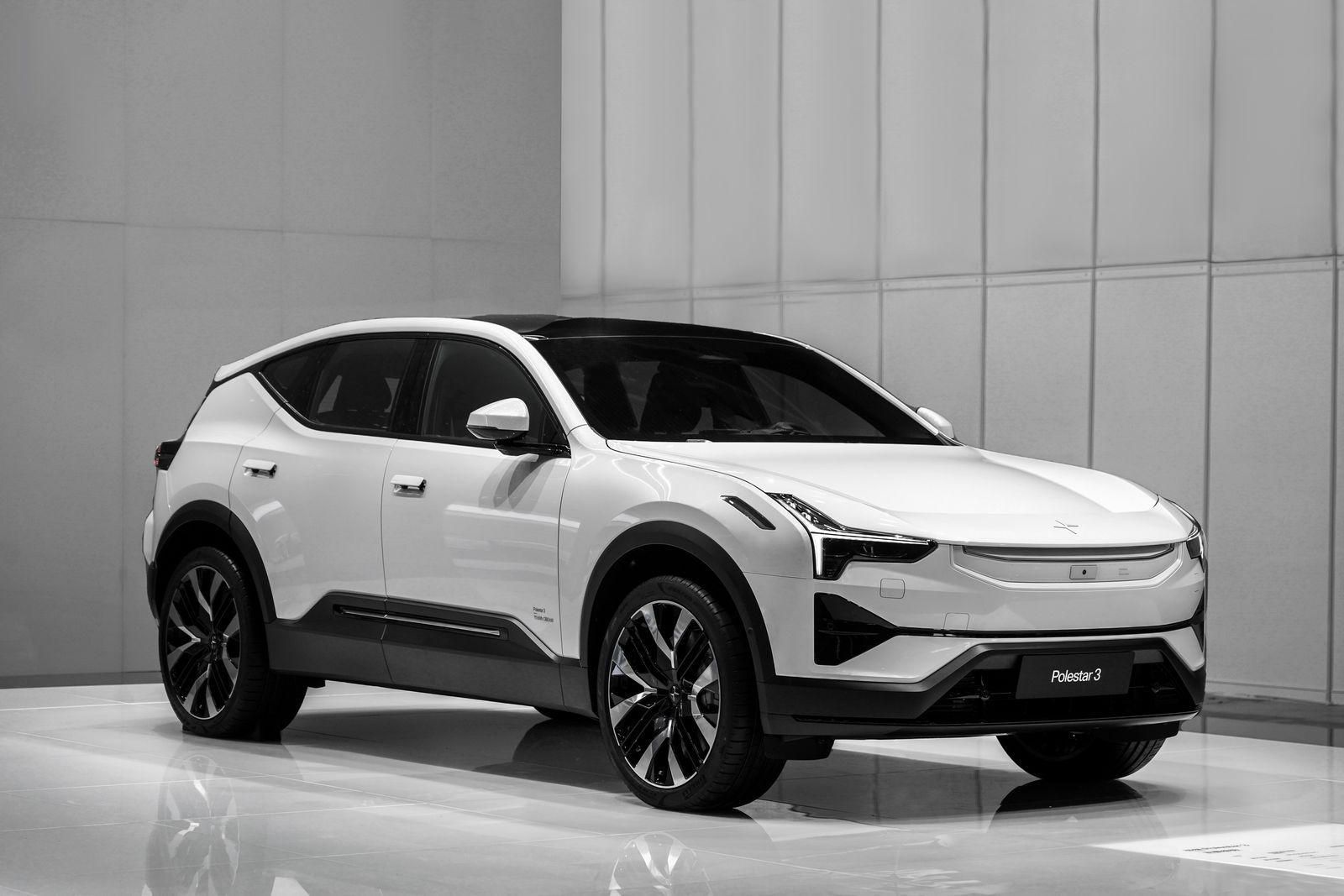 极星汽车携纯电超跑概念车 “极星 Synergy” 登陆北京车展