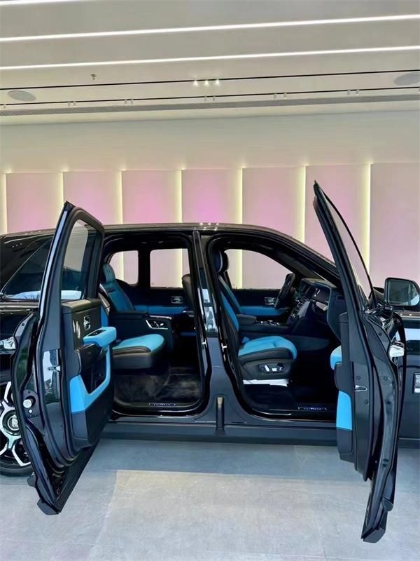 24款劳斯莱斯库里南BB版完美配色底价出