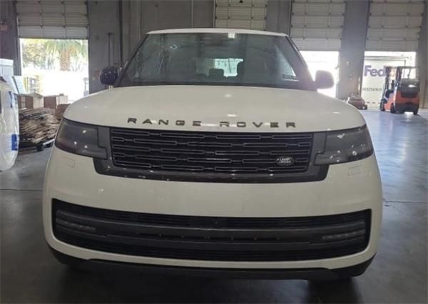 24款路虎揽胜3.0人生完美座驾 现车钜惠价格