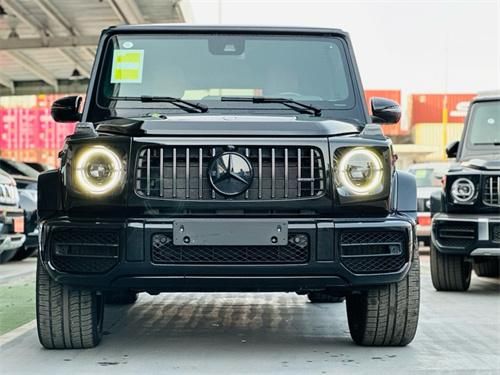 24款奔驰g63优惠千家220万起售