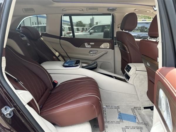 24款奔驰迈巴赫GLS600全新改款现车270万