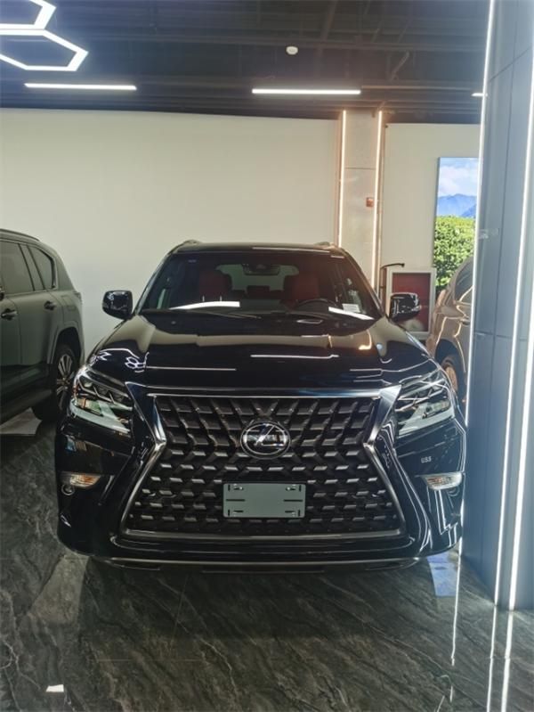 24款雷克萨斯GX460全新V8直降20万