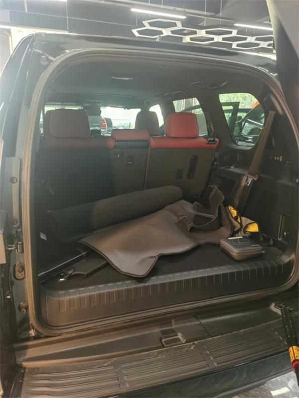 24款雷克萨斯GX460全新V8直降20万