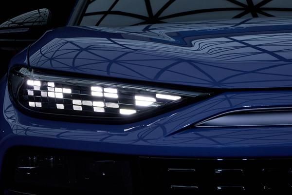 一汽奥迪携Q6L e-tron亮相“设计上海” 谱写未来灯光技术新篇