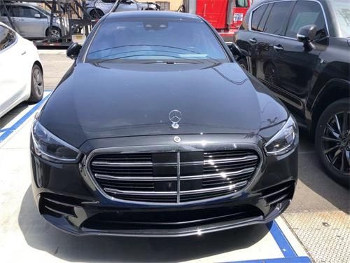 24款美规奔驰s500 3.0t四驱长轴本月优惠5万支持全国