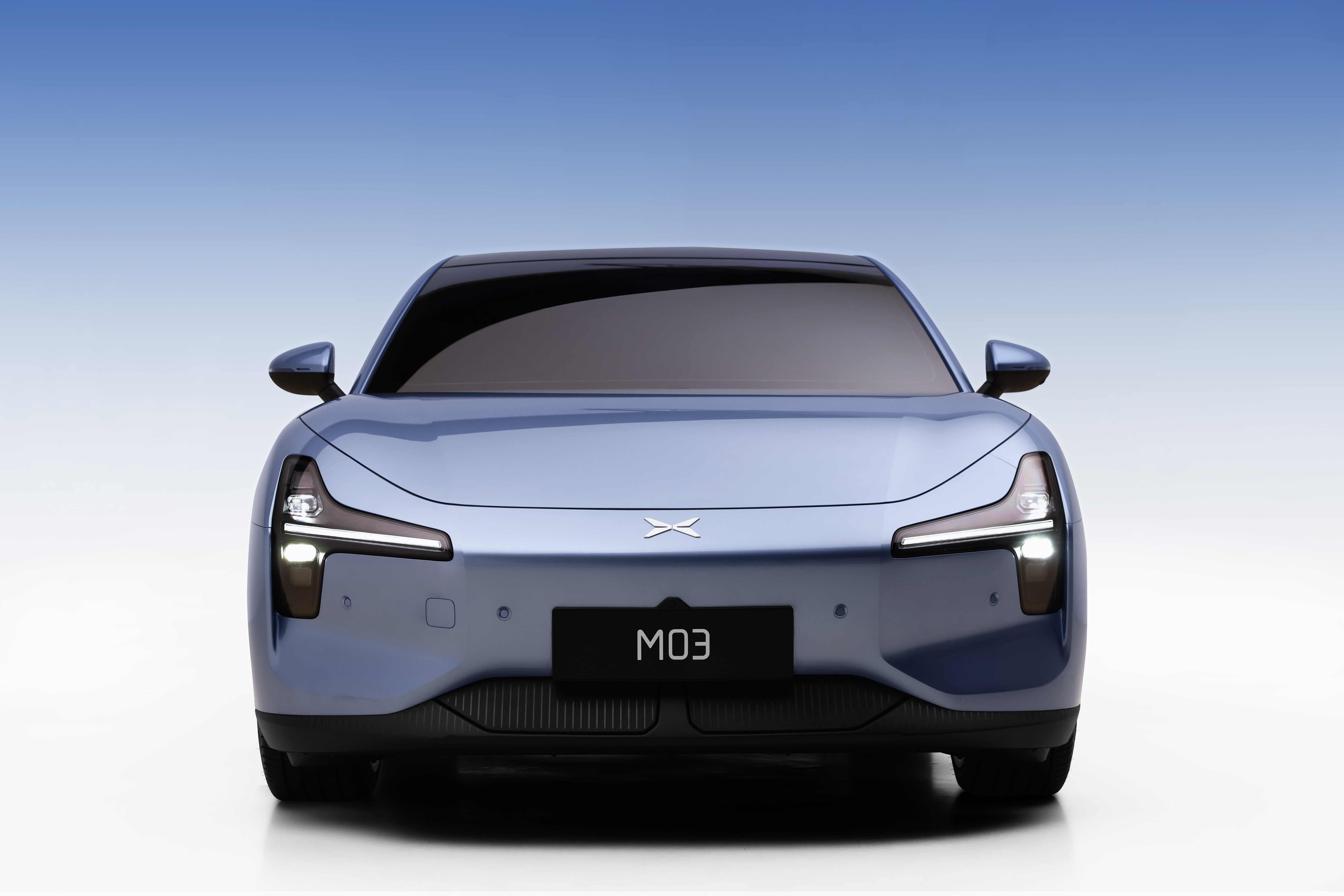 漂亮得不像实力派，小鹏MONA M03开启全球首秀