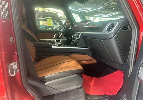 23款奔驰G400D柴油红色仅此一台分期45万提车