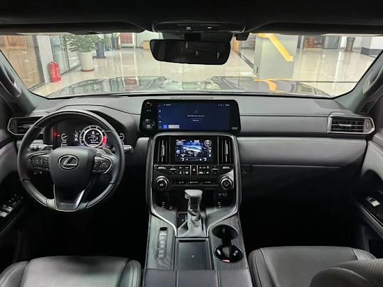 【豪车品鉴，卓越之选】