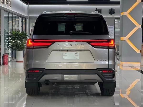 极致奢华，王者风范——雷克萨斯 LX600