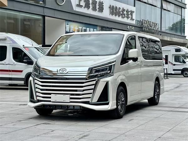 2024款丰田小海狮7座商务车能下地库的进口商务车