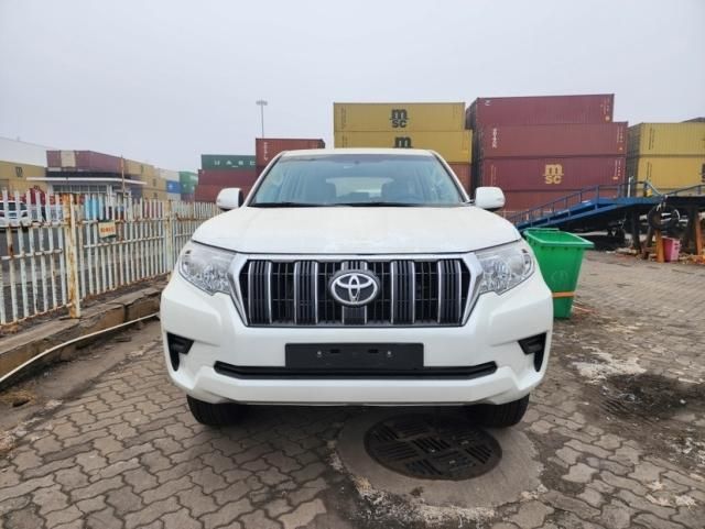 平行进口丰田霸道4000配置颜色内饰详细报价参考