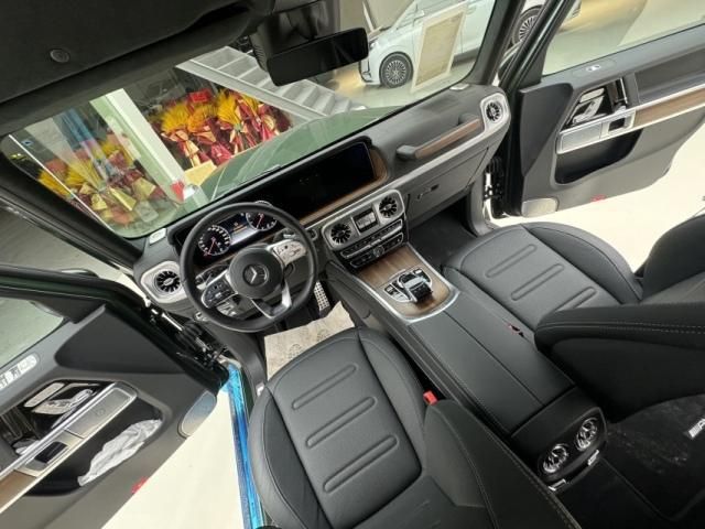 沉浸式体验祖母绿奔驰G500 4X4²为何畅销全球唯独国内未引进