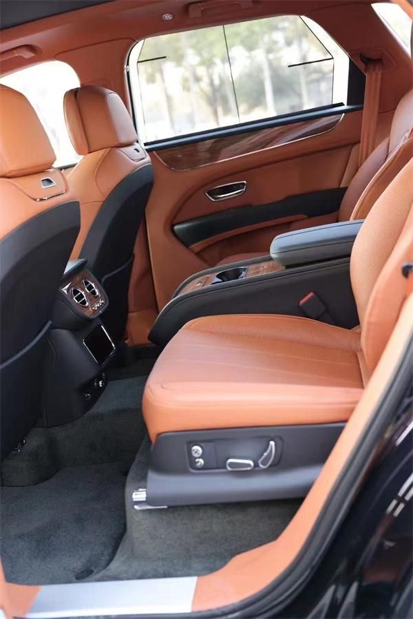 中规宾利添越全国唯一一台四座标轴版 特价现车