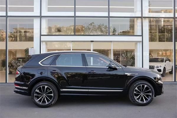 中规宾利添越全国唯一一台四座标轴版 特价现车