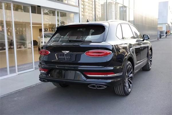 中规宾利添越全国唯一一台四座标轴版 特价现车