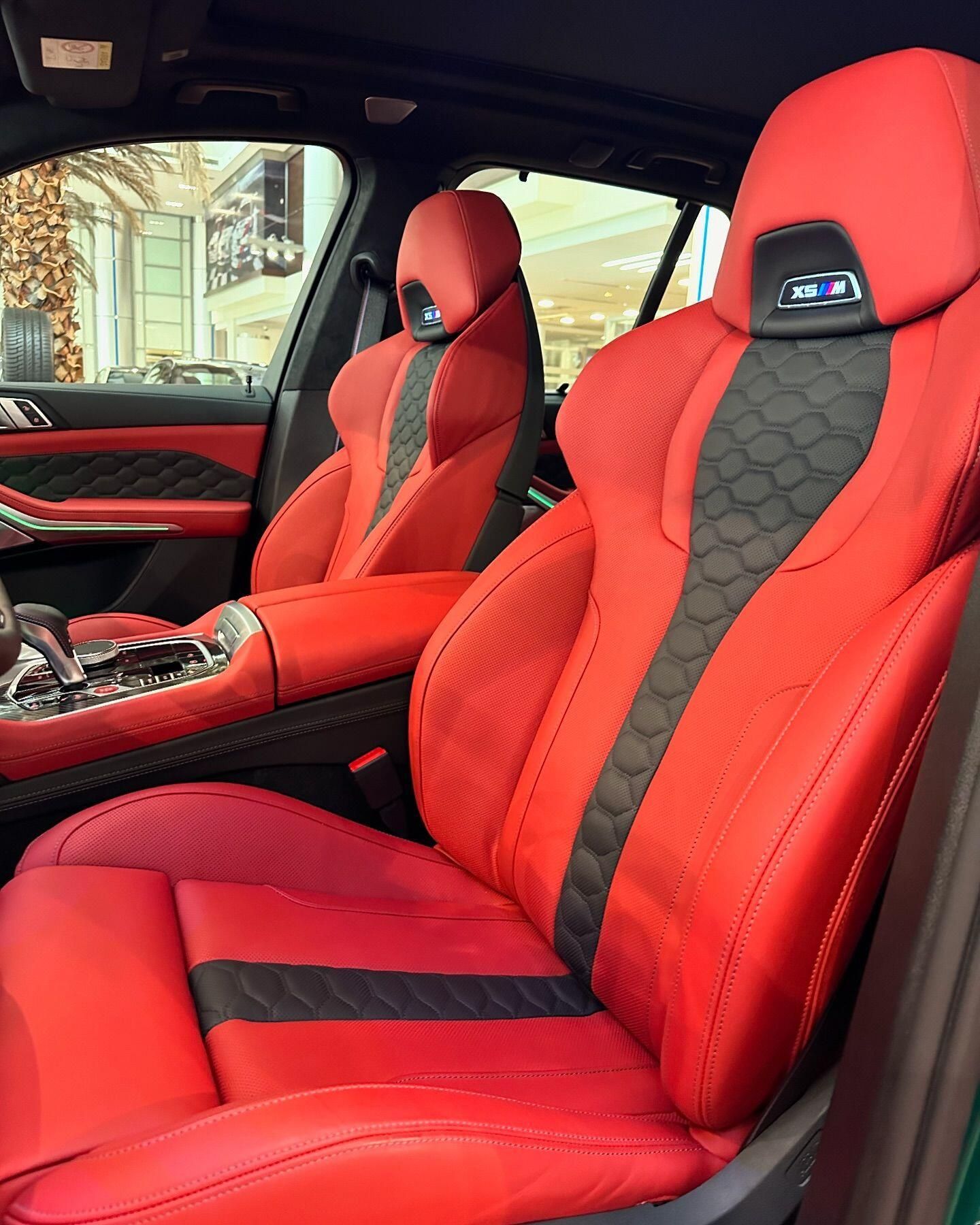 2024款宝马X5 M 豪华SUV新标杆 动力与操控的终极演绎 144.89万起