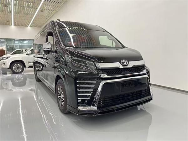 丰田大海狮 9 座版：畅享舒适与实用的出行利器