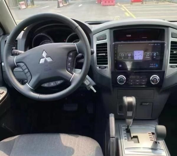 2022款三菱帕杰罗V93 3.0 GLS 织物天津现车最新报价25万