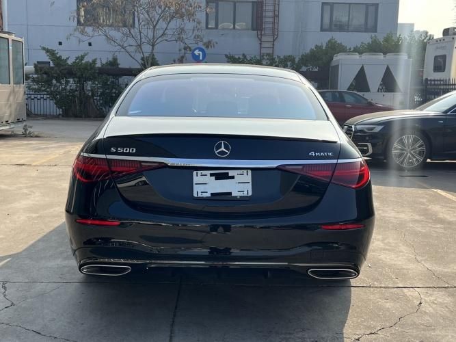2024款美规奔驰S500 四驱 长轴 黑车黑内现车125万谈