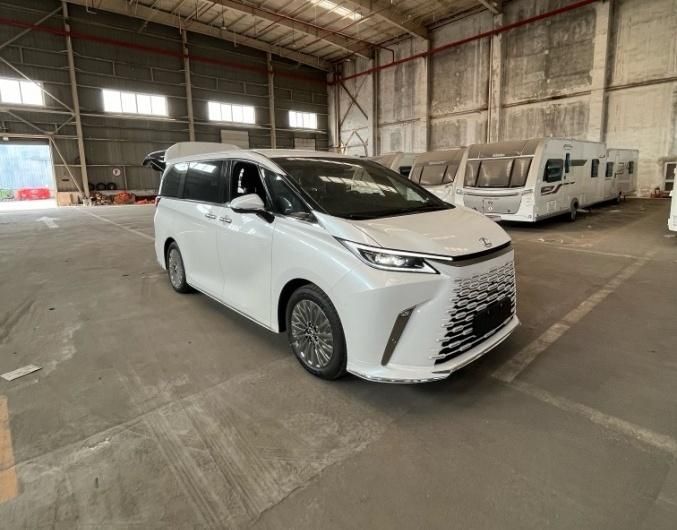 2024款歐版雷克薩斯LM350h 2.5 七座商務(wù)車最新報(bào)價(jià)