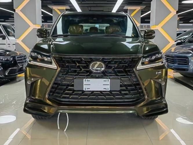 雷克萨斯LX570 V8 限量 S 黑曜最新报价配置解析