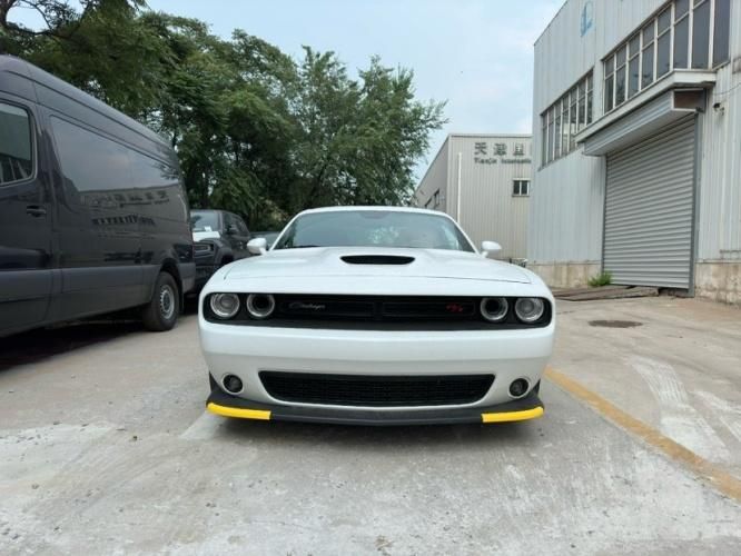 2023款加版挑战者6.4L 手动 392 Widebody宽体白/红158万谈