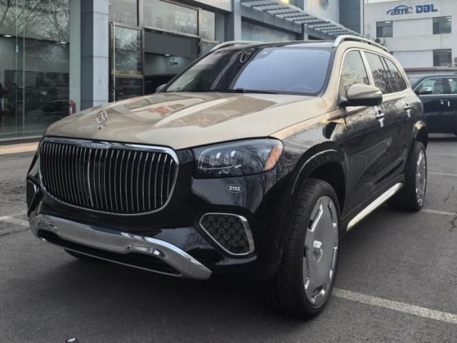 2024款美版迈巴赫GLS600 黑金双拼/玛奇朵/红港口现车报价280万谈