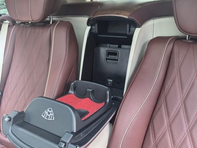 2024款美版迈巴赫GLS600 黑金双拼/玛奇朵/红港口现车报价280万谈