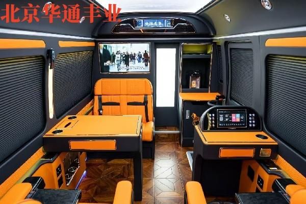 25年丰田考斯特12座报价丰田考斯特12座现车