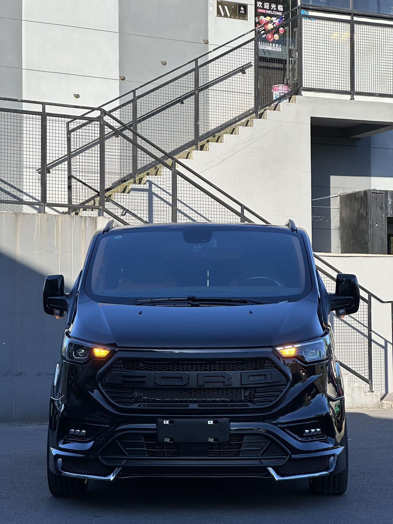 2025高性价比柴油MPV，福特黑武士
