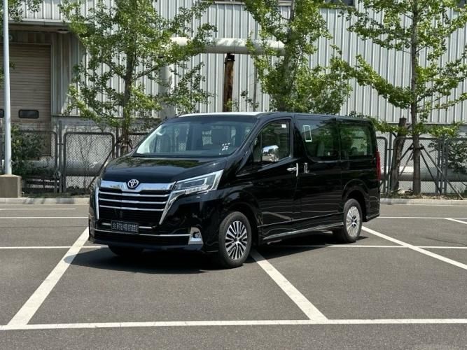 2025款丰田格兰维亚3.5L V6汽油雷测萨尔法六座商务最新价格信息