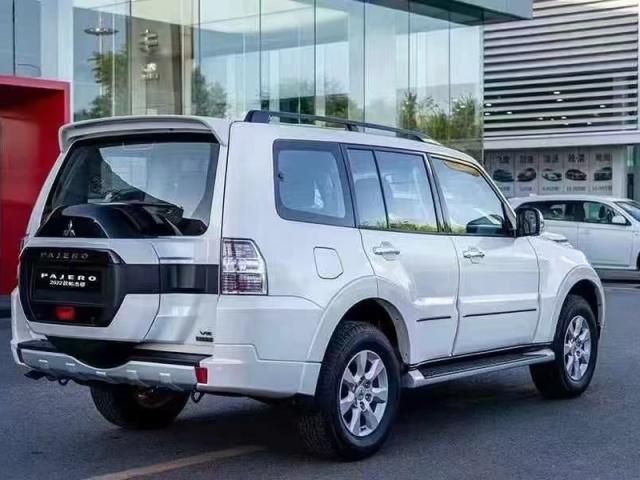 中东版纯进口三菱帕杰罗V93，省油