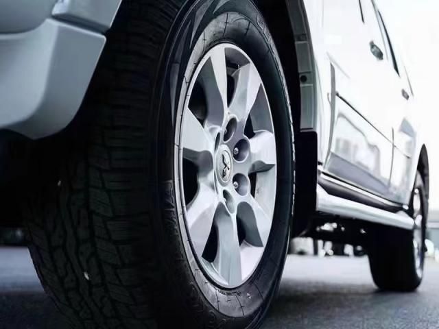 中东版纯进口三菱帕杰罗V93，省油