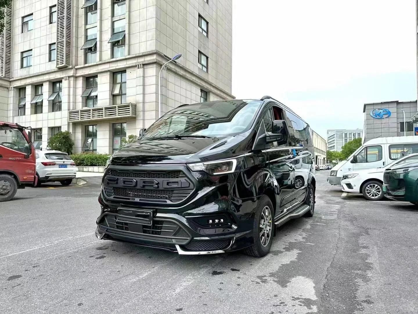 福特黑武士商务车：高端商务与家庭出行的全能革新者