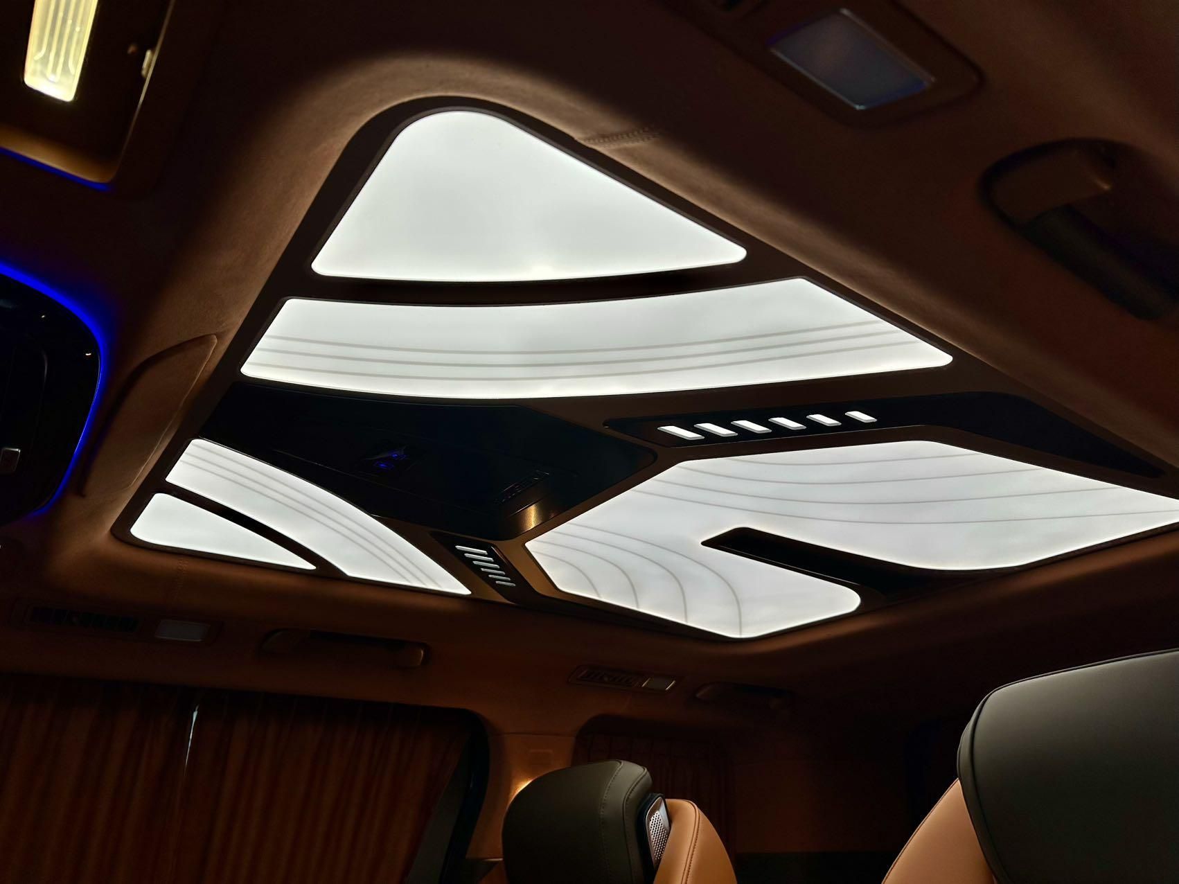 商务出行与家庭用车的全能选手，一汽纵横家商务车